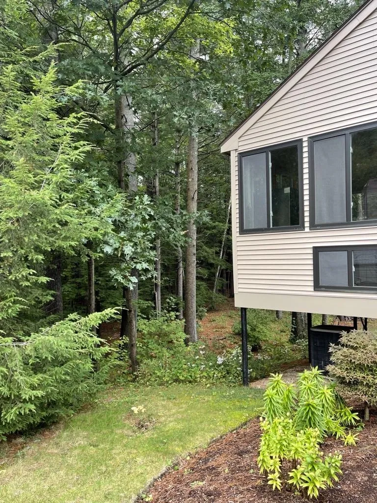 5 Tanager Court Merrimack NH 03054
