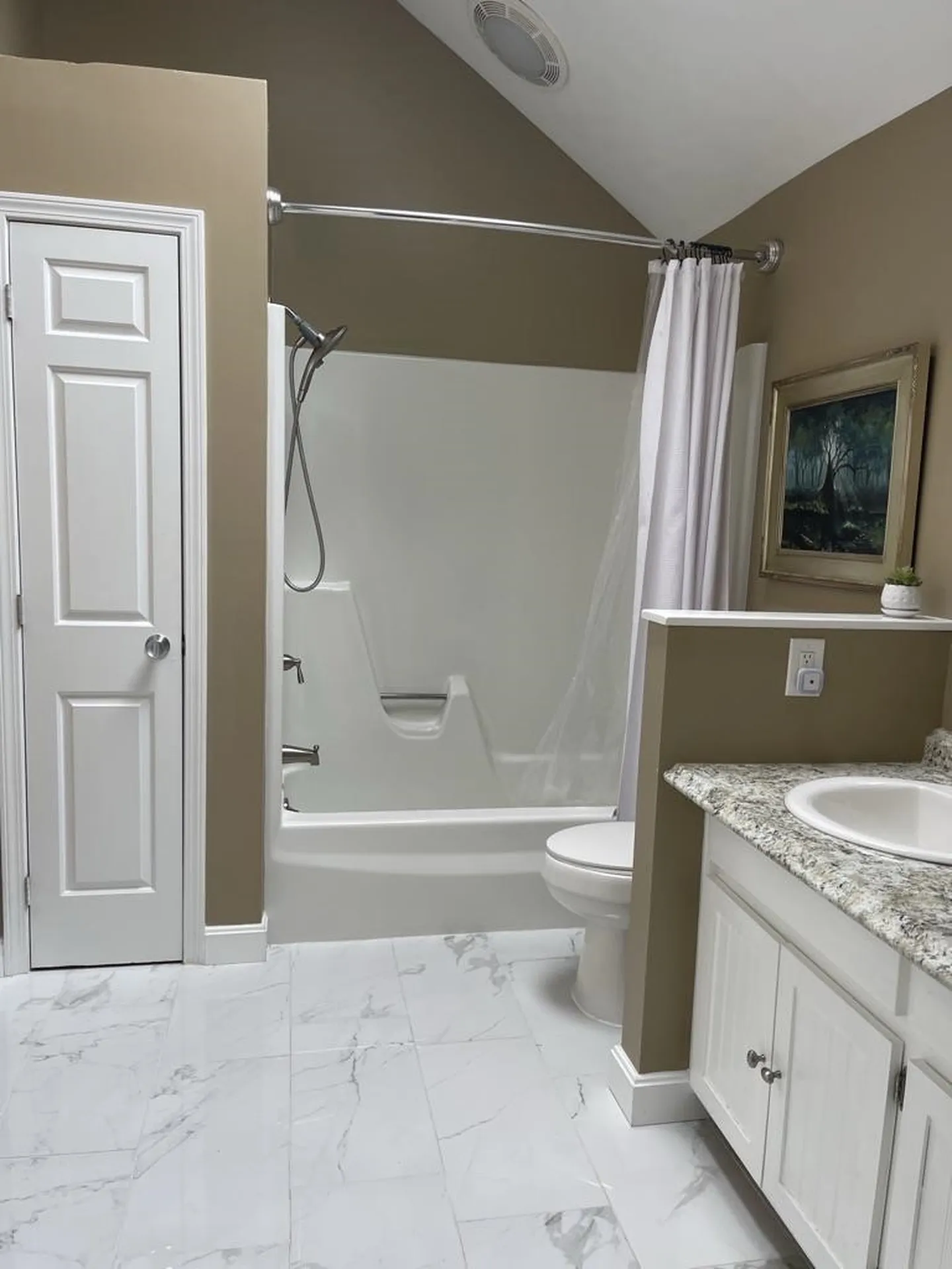 5 Tanager Court Merrimack NH 03054
