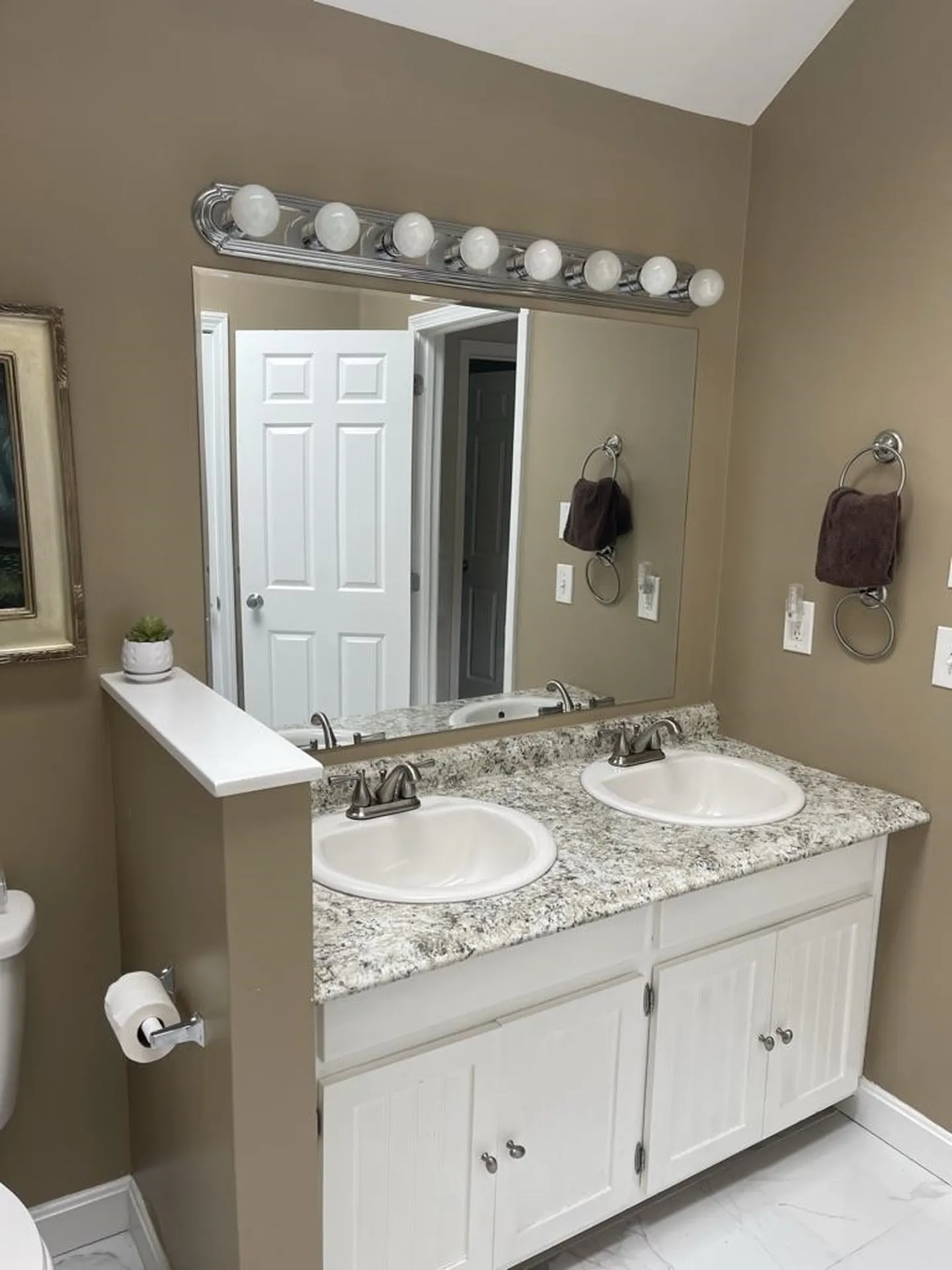 5 Tanager Court Merrimack NH 03054