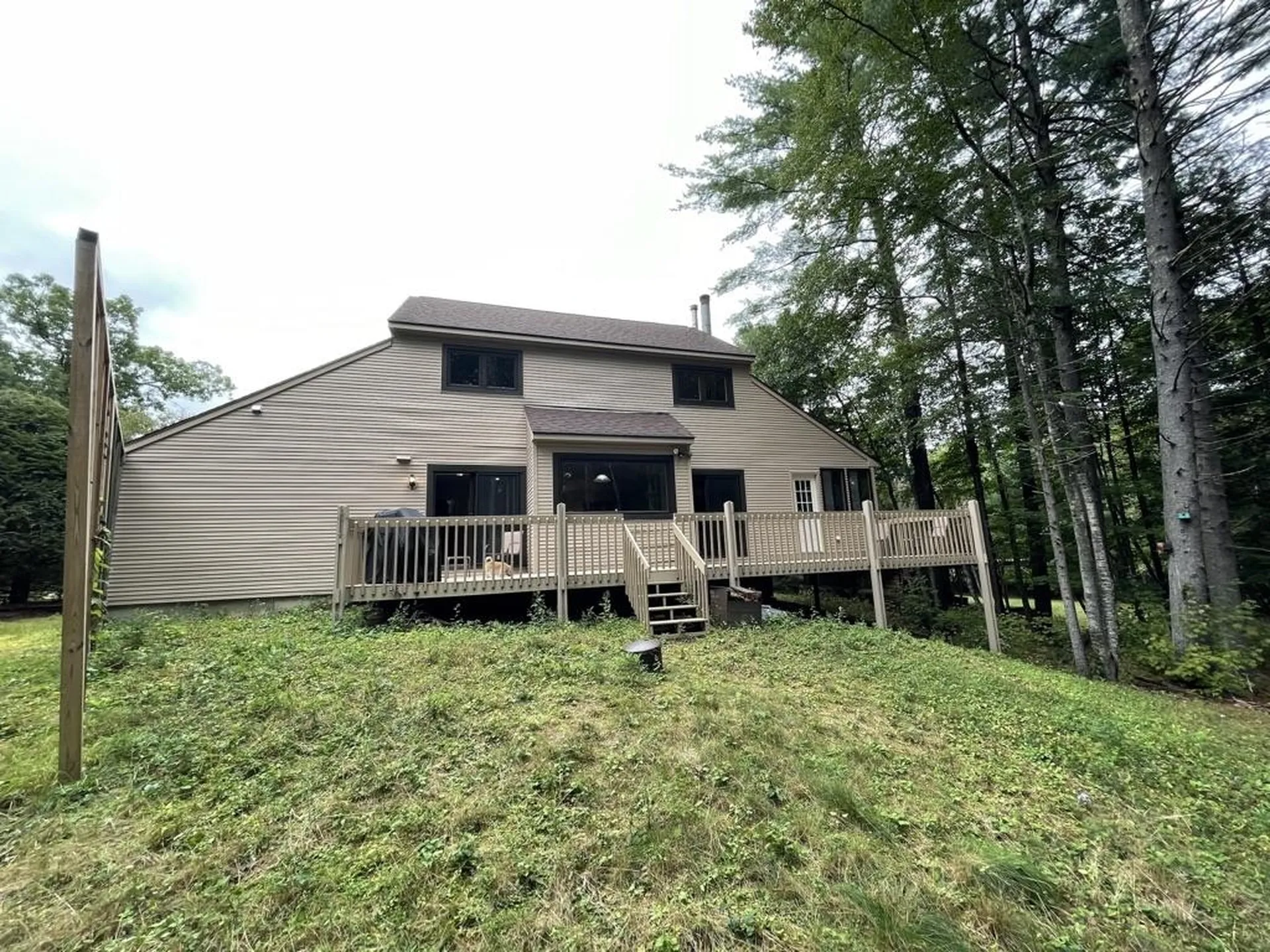 5 Tanager Court Merrimack NH 03054