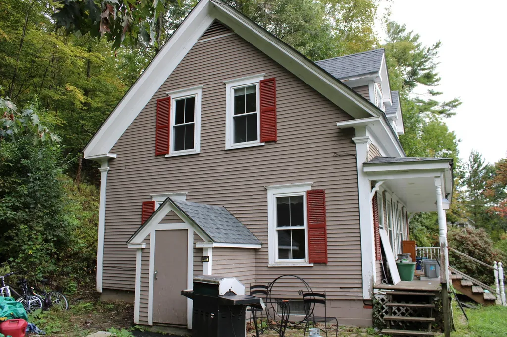 17 Hilltop Road Lisbon NH 03585