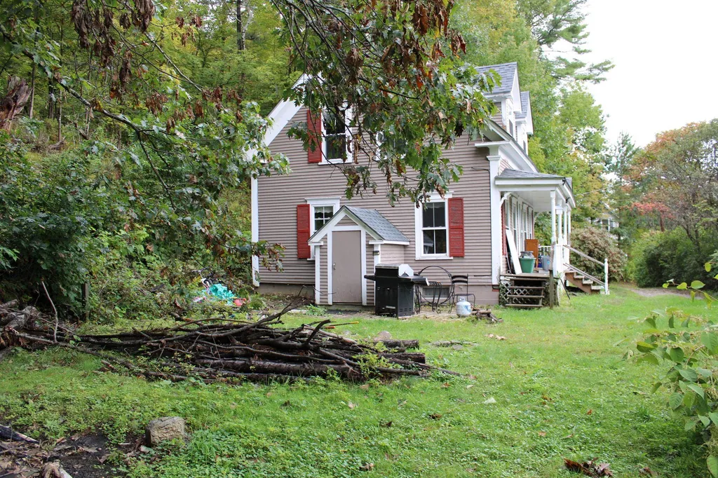 17 Hilltop Road Lisbon NH 03585