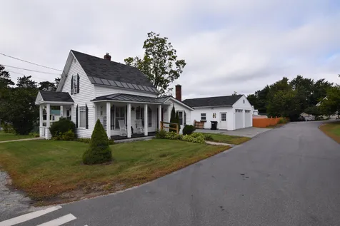 41 Green Road Newport NH 03773