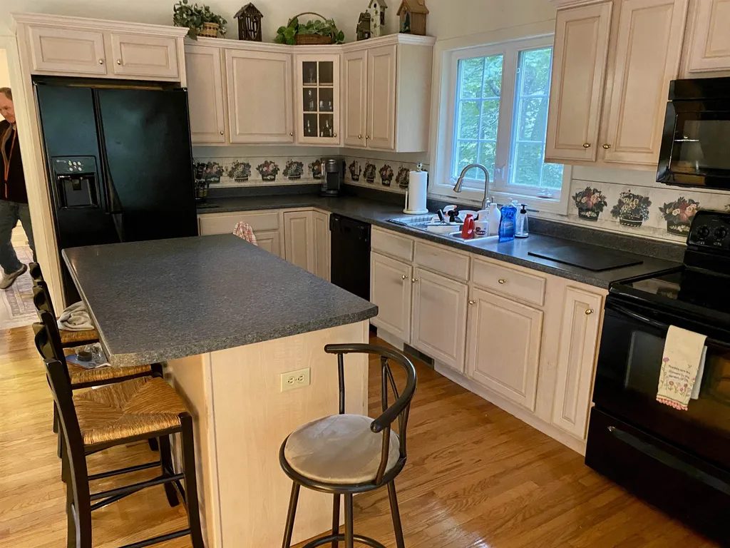 17 Eagle Trace Wolfeboro NH 03894