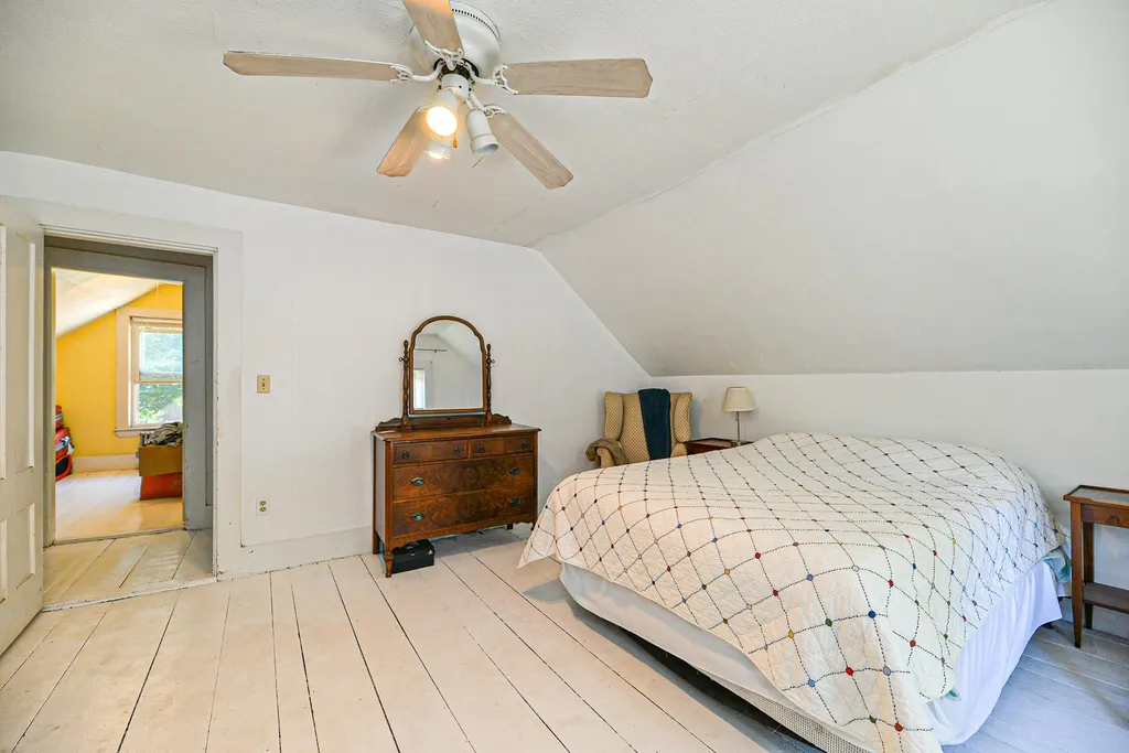 25 Arbor Street Exeter NH 03833
