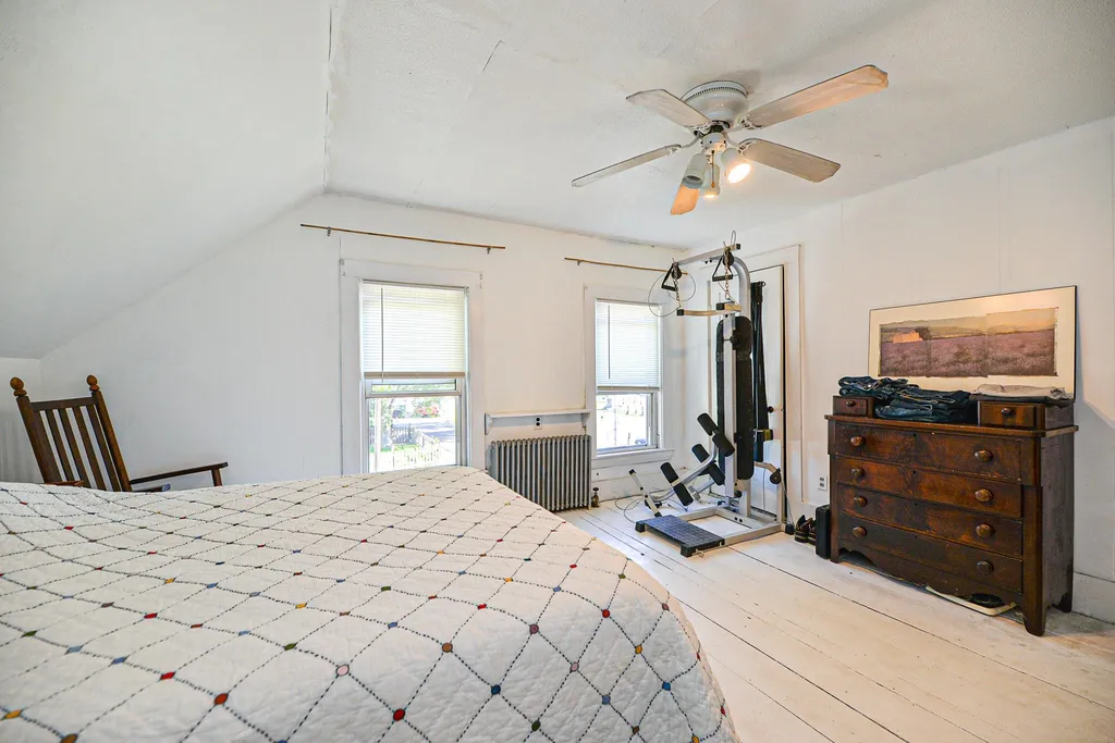 25 Arbor Street Exeter NH 03833