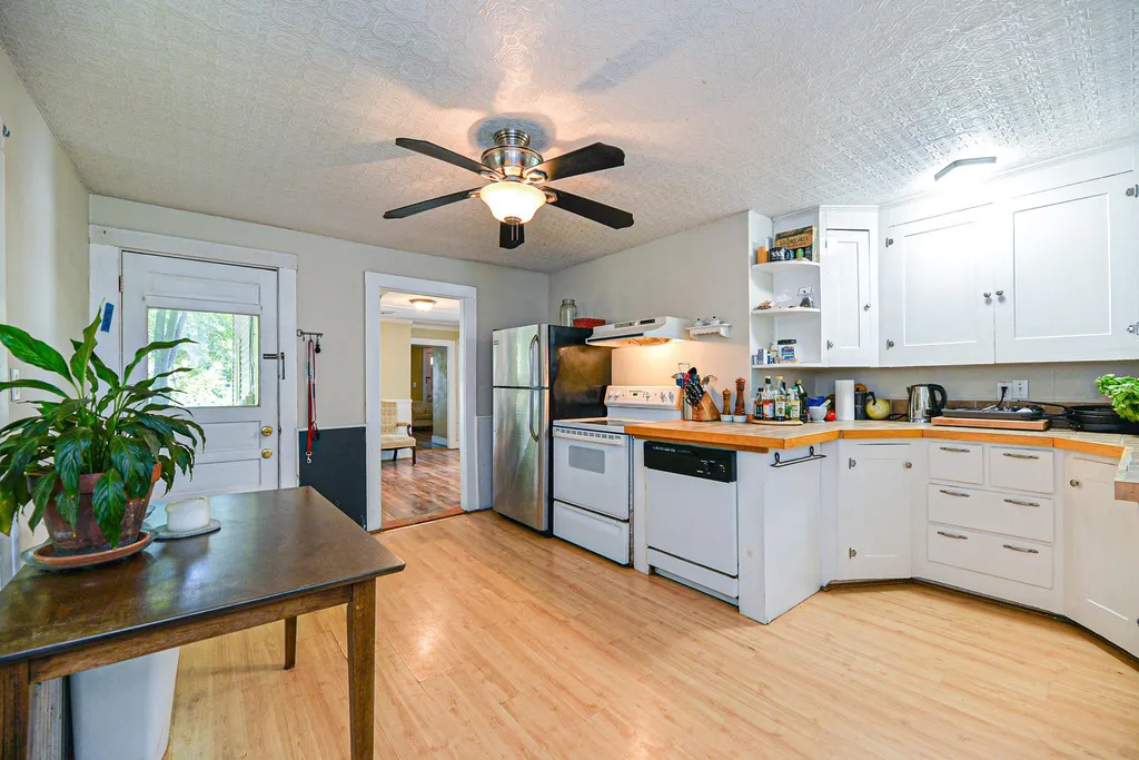 25 Arbor Street Exeter NH 03833