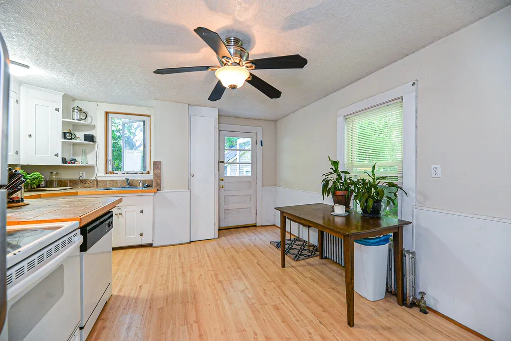 25 Arbor Street Exeter NH 03833