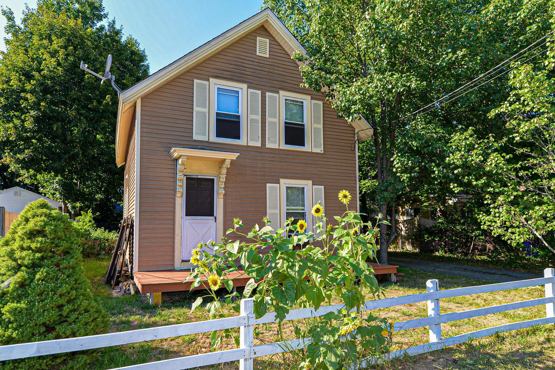25 Arbor Street Exeter NH 03833