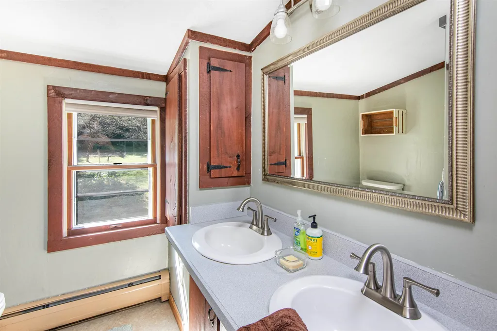 49 Forest Road Milton VT 05468