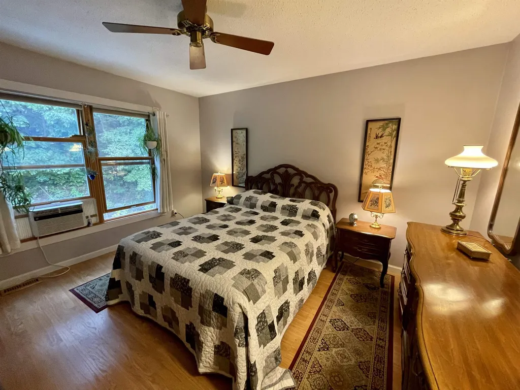 66 Preston Street Hillsborough NH 03244