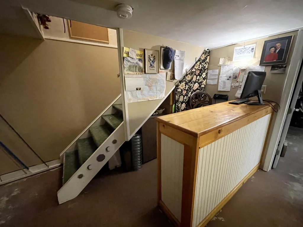 66 Preston Street Hillsborough NH 03244