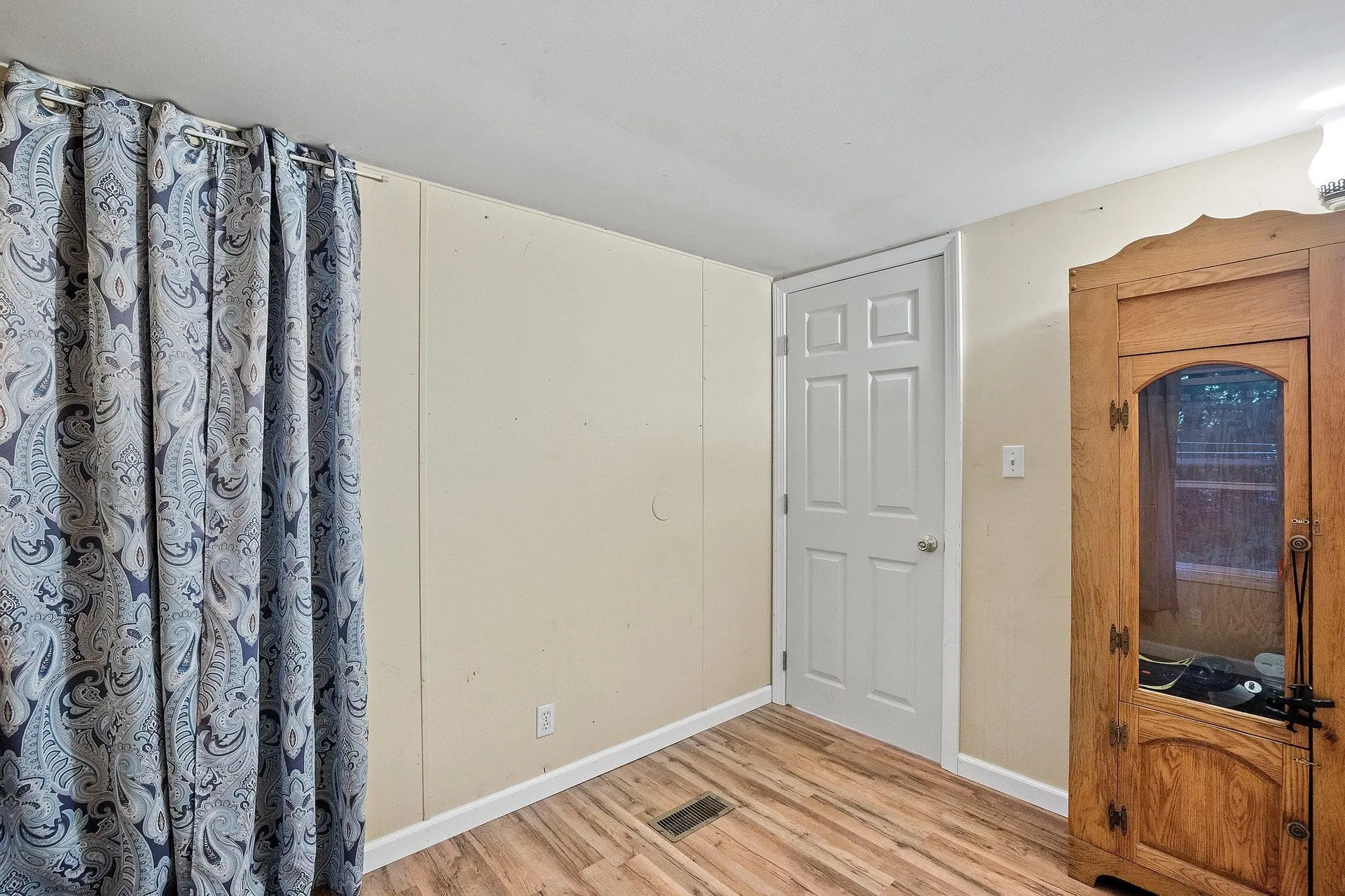 61 Gile Pond Road Franklin NH 03235