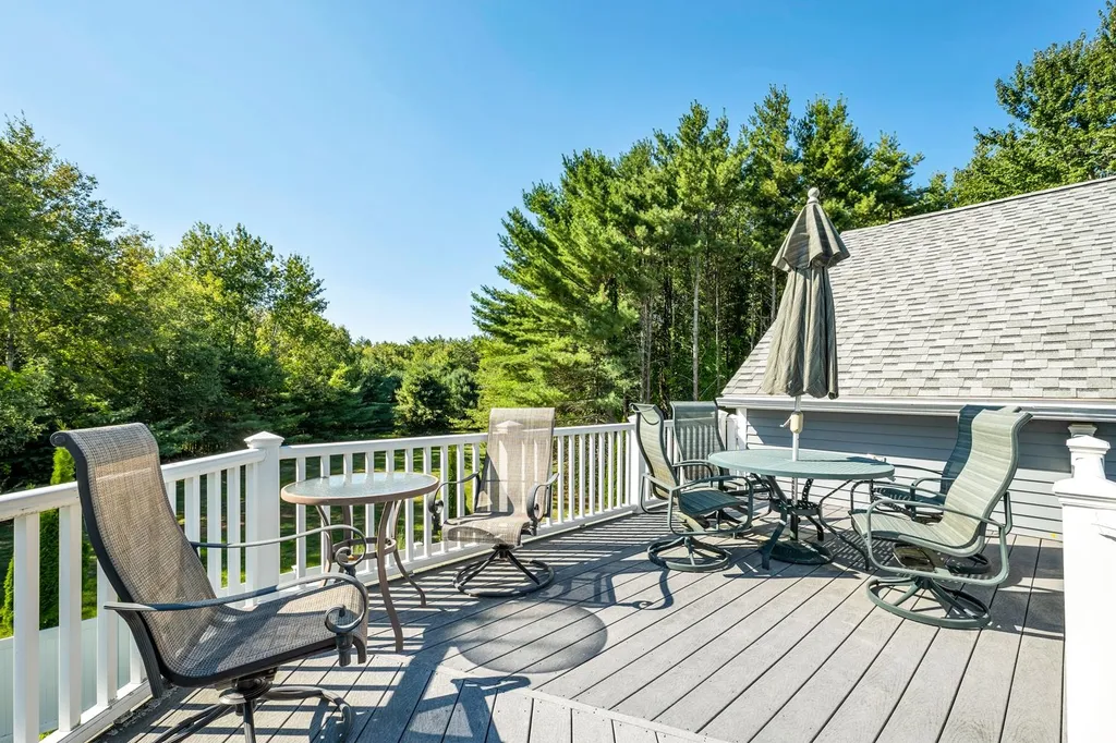 64 Winaukee Road Moultonborough NH 03254
