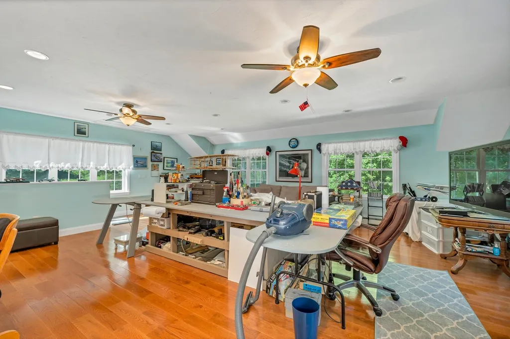 64 Winaukee Road Moultonborough NH 03254