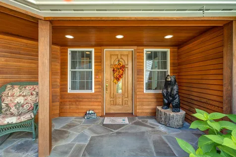 64 Winaukee Road Moultonborough NH 03254