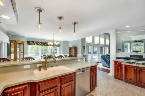 64 Winaukee Road Moultonborough NH 03254