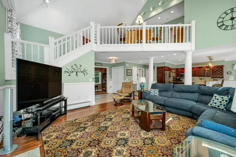 64 Winaukee Road Moultonborough NH 03254