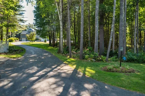 64 Winaukee Road Moultonborough NH 03254