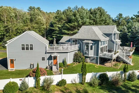 64 Winaukee Road Moultonborough NH 03254