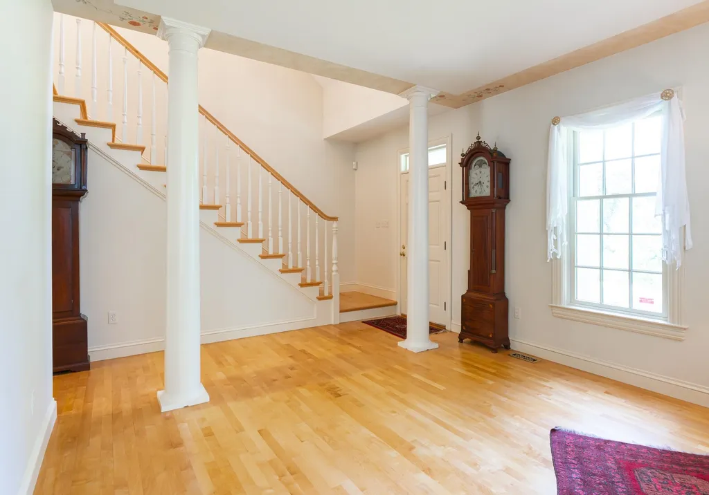 12 Boutilier Lane North Hampton NH 03862