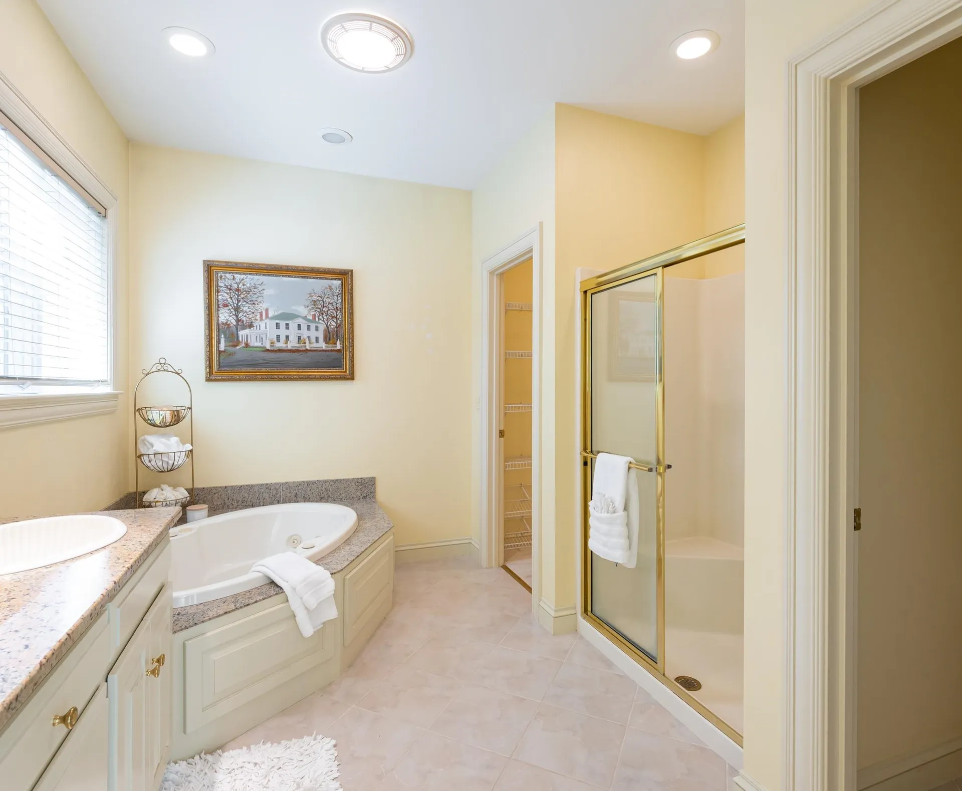 12 Boutilier Lane North Hampton NH 03862