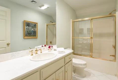 12 Boutilier Lane North Hampton NH 03862