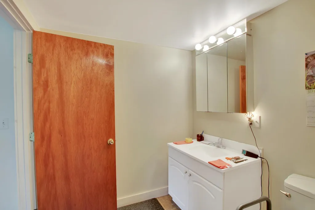 8040 Plank Road Bristol VT 05443