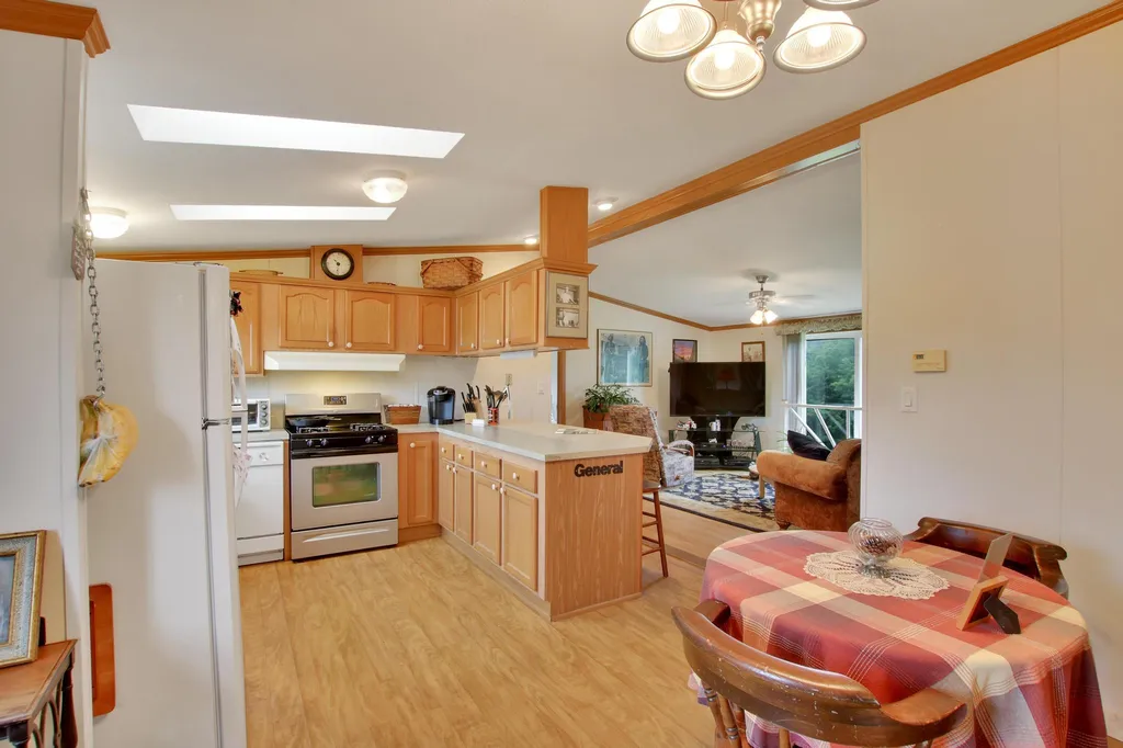 8040 Plank Road Bristol VT 05443
