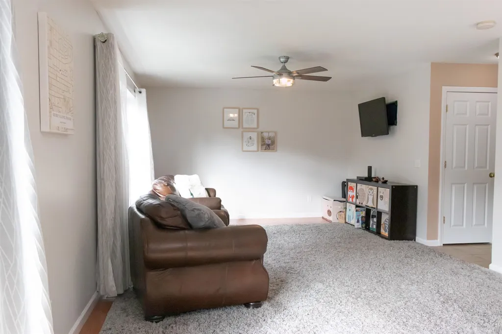 222b Ledgewood Lane Georgia VT 05468