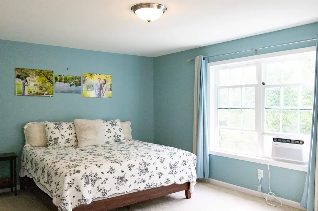 222b Ledgewood Lane Georgia VT 05468