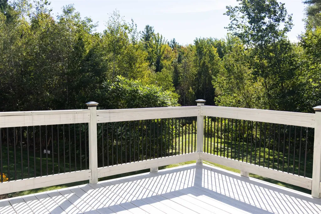 222b Ledgewood Lane Georgia VT 05468