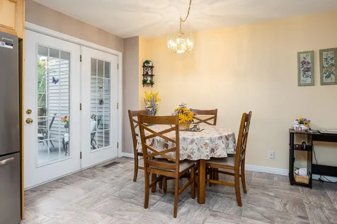 5a Intervale Court Hudson NH 03051