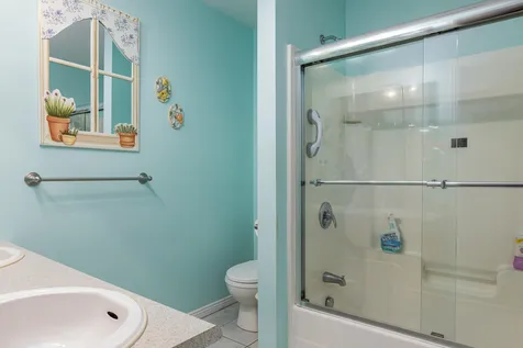 5a Intervale Court Hudson NH 03051