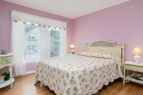 5a Intervale Court Hudson NH 03051