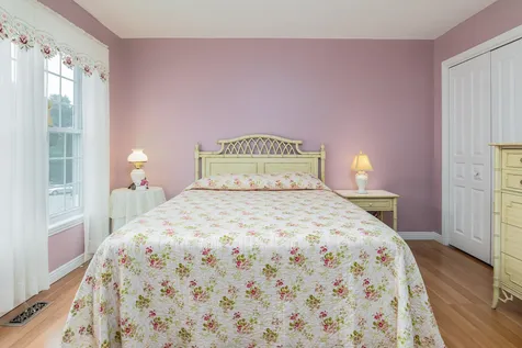 5a Intervale Court Hudson NH 03051