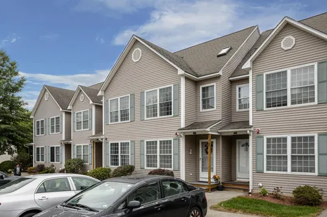 5a Intervale Court Hudson NH 03051