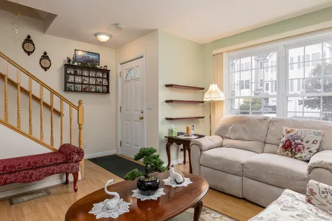 5a Intervale Court Hudson NH 03051
