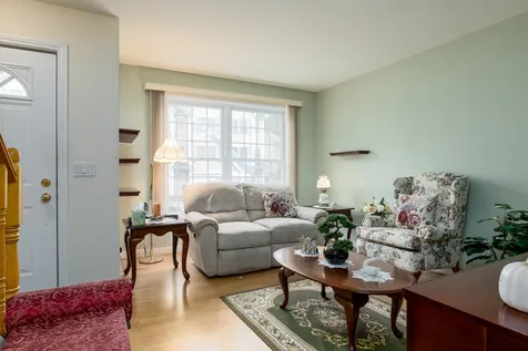 5a Intervale Court Hudson NH 03051