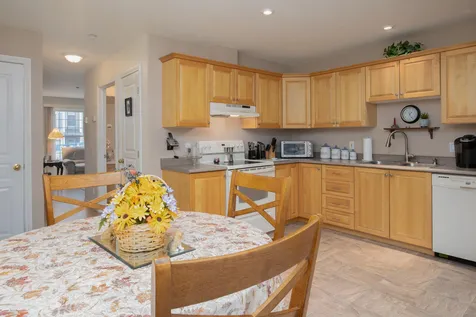 5a Intervale Court Hudson NH 03051