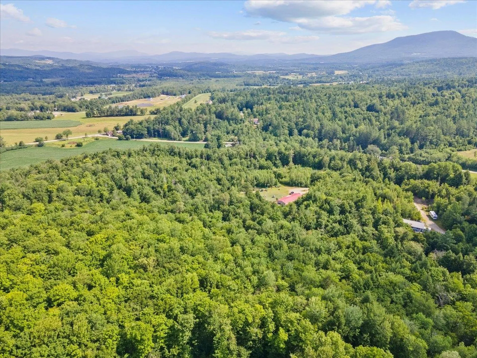 0 - Lot D Jeans Way Stowe VT 05672