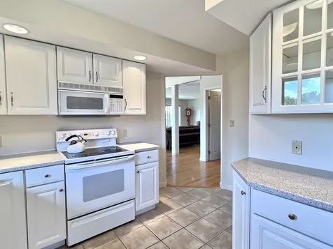 18 North Peak Village Newbury NH 03255
