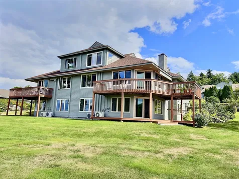 18 North Peak Village Newbury NH 03255