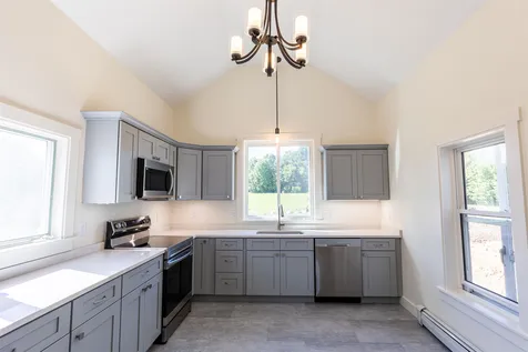 261 Green Street Somersworth NH 03878