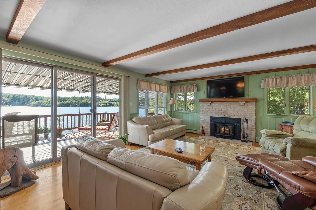197 Vange Way Wakefield NH 03830