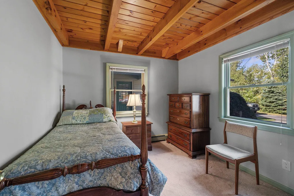 197 Vange Way Wakefield NH 03830