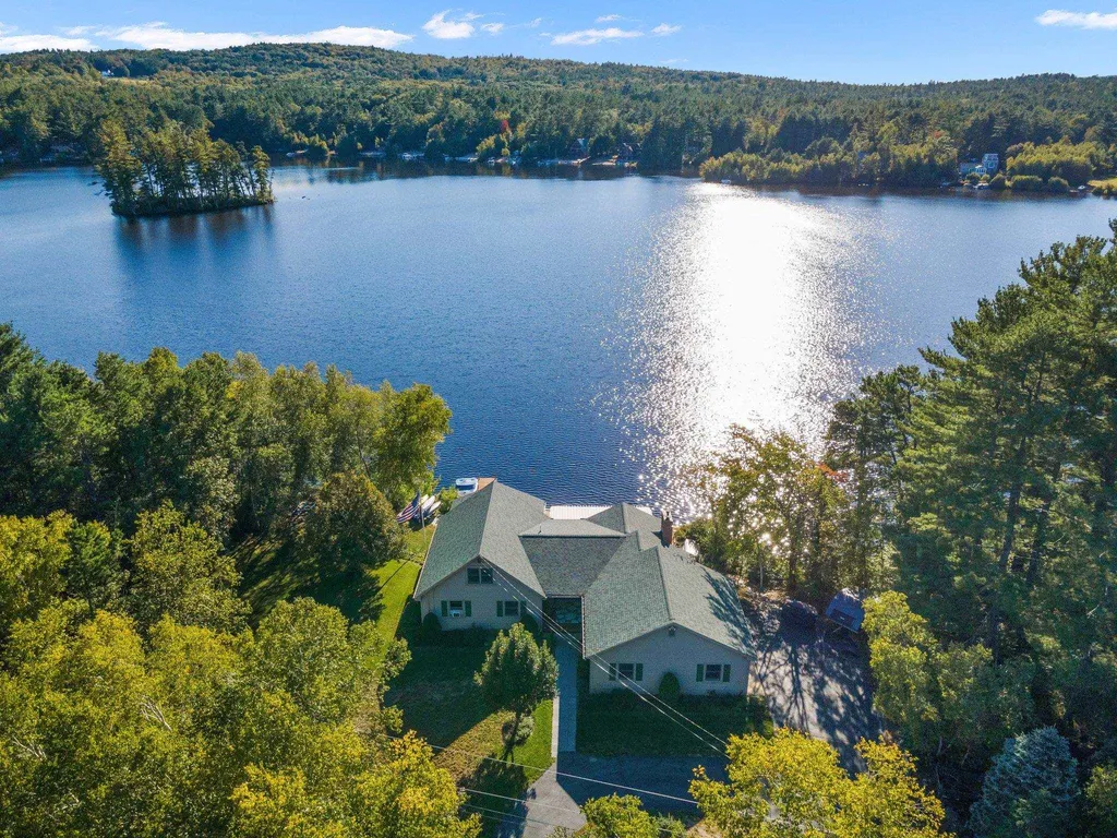 197 Vange Way Wakefield NH 03830