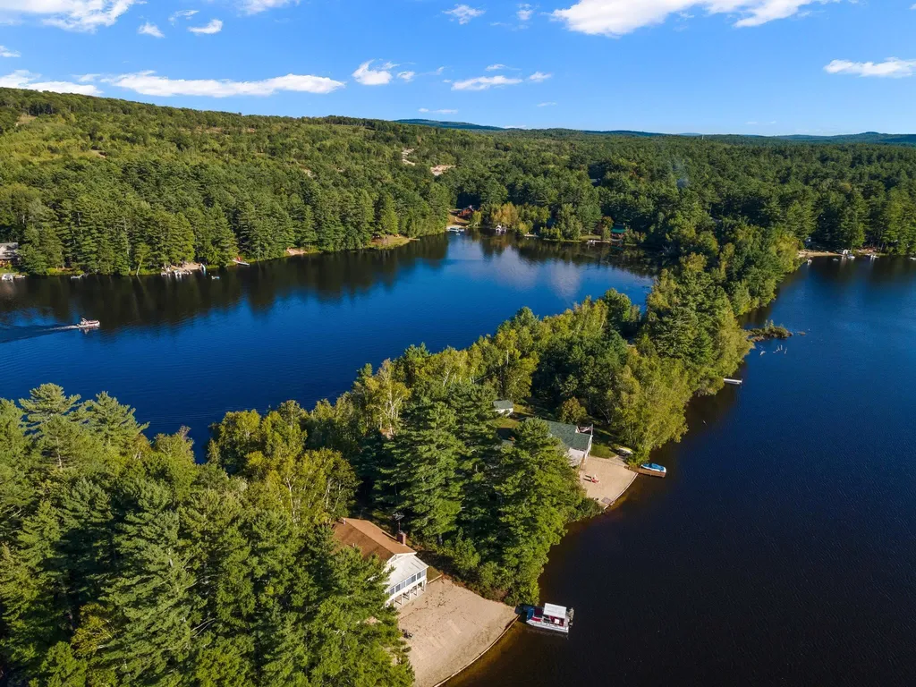 197 Vange Way Wakefield NH 03830