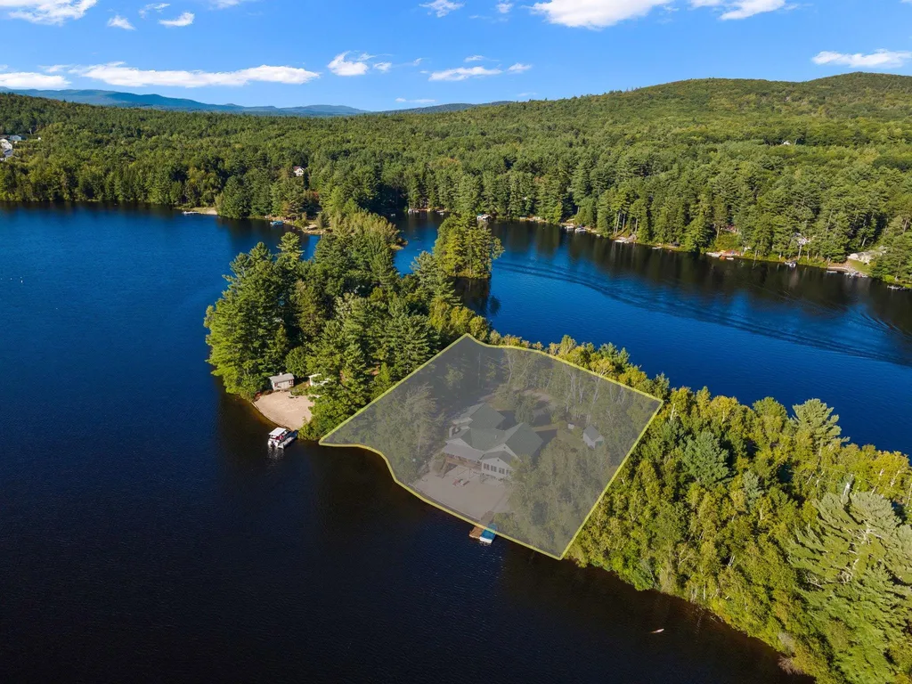 197 Vange Way Wakefield NH 03830
