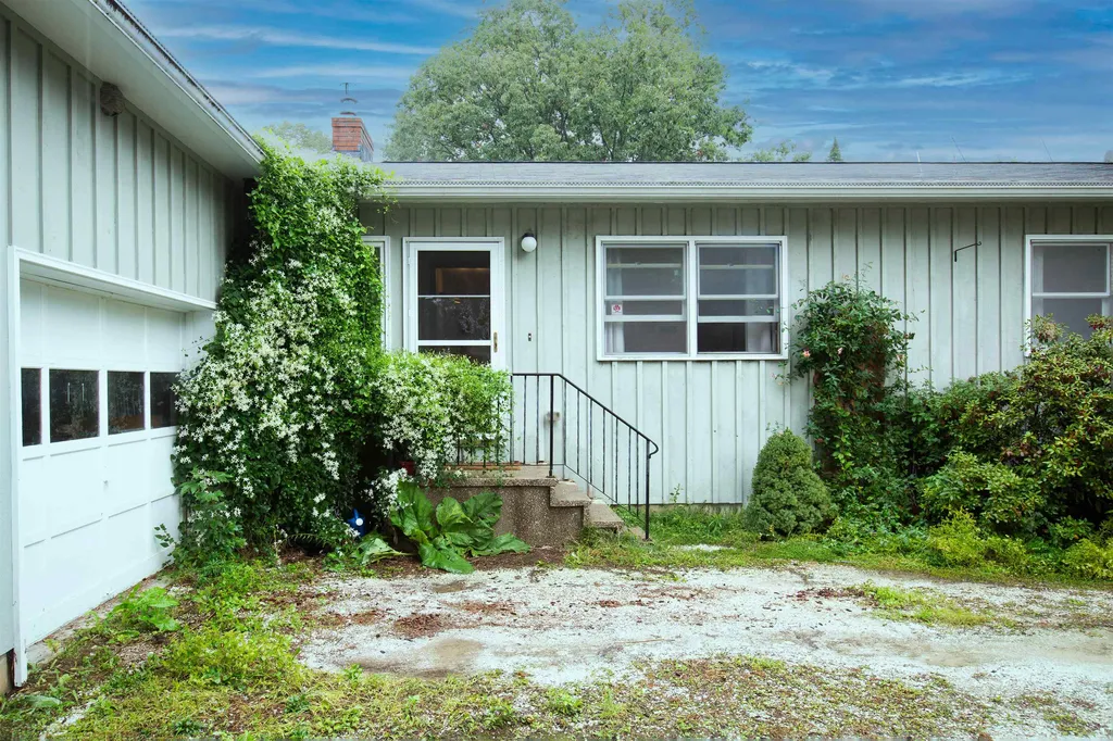 293 Collamer Circle Shelburne VT 05482